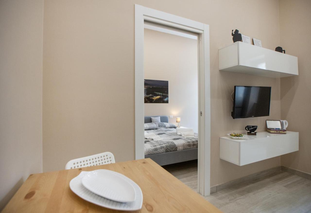 Casa Cavaliere Bed & Breakfast Napoli Bagian luar foto