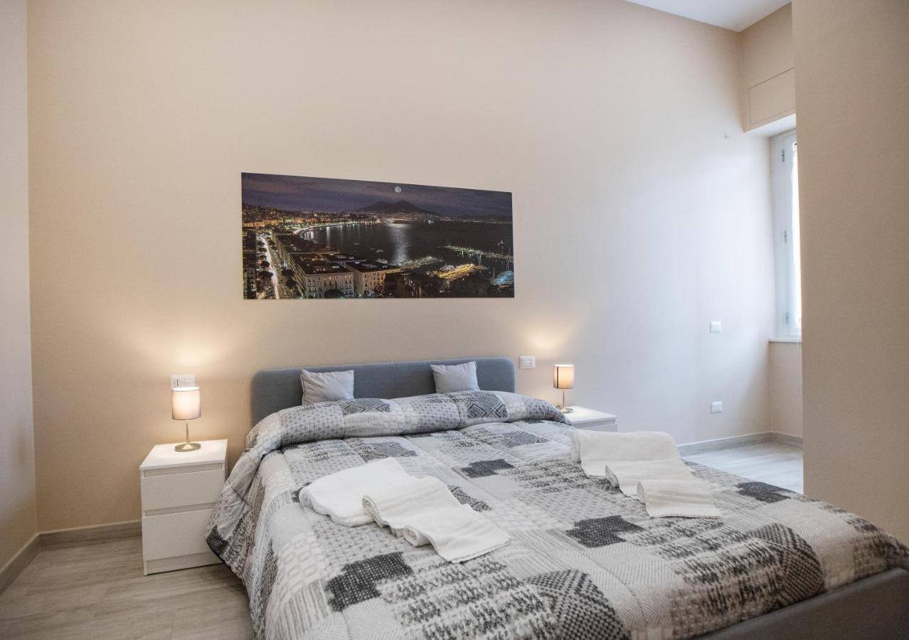 Casa Cavaliere Bed & Breakfast Napoli Bagian luar foto