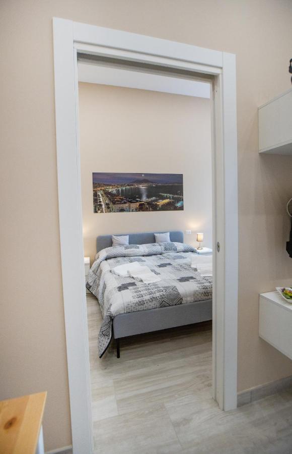 Casa Cavaliere Bed & Breakfast Napoli Bagian luar foto