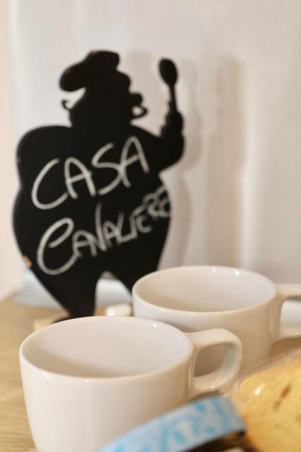 Casa Cavaliere Bed & Breakfast Napoli Bagian luar foto
