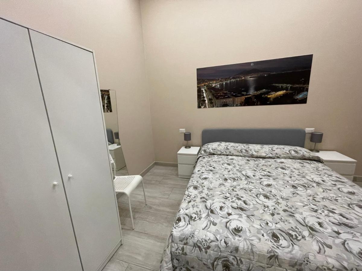 Casa Cavaliere Bed & Breakfast Napoli Bagian luar foto