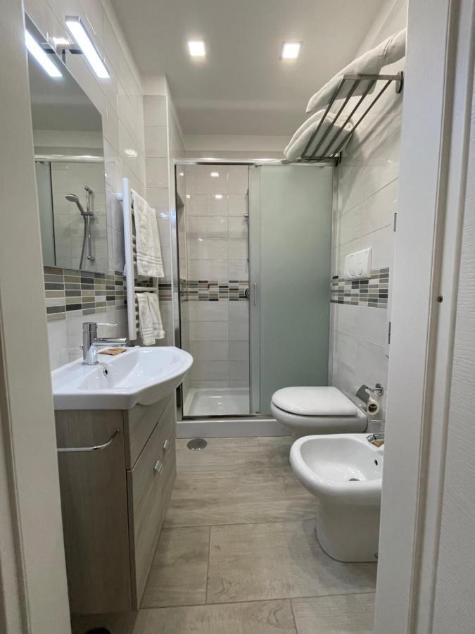 Casa Cavaliere Bed & Breakfast Napoli Bagian luar foto